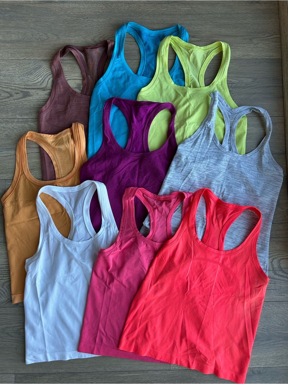Lululemon Lot - NINE Racerback Tank Tops